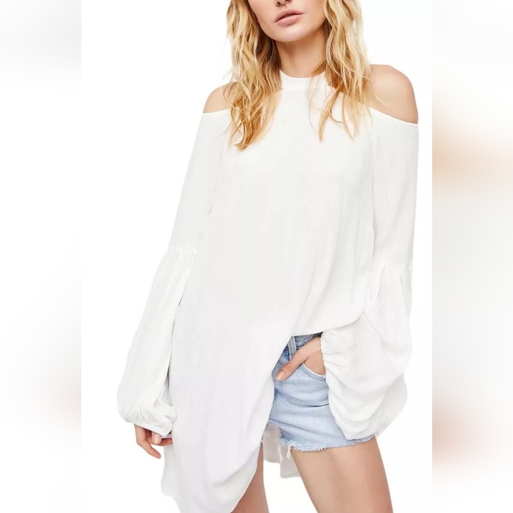 Free People White Long Sleeve Cold Shoulder Drift Away Tunic/Top Size M